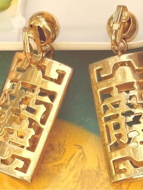 Gold Tone Filigree Rectangle Drop Clip-On statement Earrings